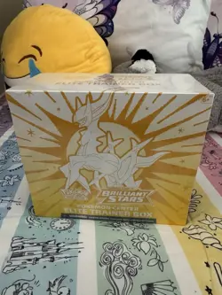 Pokemon Center Elite Trainer Box Brilliant Stars (Pokemon TCG: SWSH) SEALED - Image 1