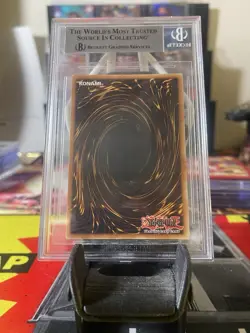 Yugioh Celtic Guardian Anniversary Pack YAP1-EN004 Beckett 8.5 - Image 2