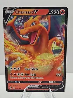 Charizard V 019/189 Holo V Rare Darkness Ablaze Pokemon Near Mint - Image 1