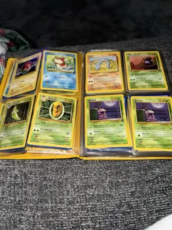 Vintage Pokemon Binder With Of Vintage 1999 Cards MP-LP. Binder Condition HP - Image 5