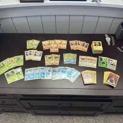 Vintage Pokemon Cards Lot of around 250 Mixed of sets - Image 1
