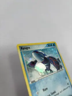 Pokemon TCG Kyogre 6/106 EX Emerald Holo Rare 2005 English HP/DMG - Image 3