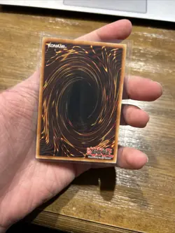 Dark Magician YGLD-ENB02 Ultra Rare Card Near Mint NM Condition - Image 2