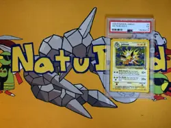 Wizards of the Coast 1999 Pokemon Jungle Jolteon Holo 4/64 PSA 5 EX - Image 3
