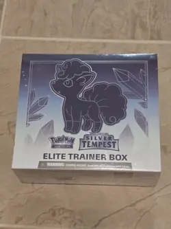 SLIGHT TEAR Pokemon Sword & Shield Silver Tempest ETB Elite Trainer Box Sealed - Image 1