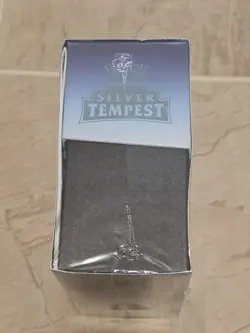 SLIGHT TEAR Pokemon Sword & Shield Silver Tempest ETB Elite Trainer Box Sealed - Image 4
