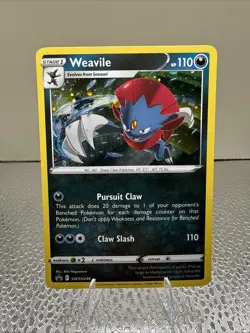 Weavile SWSH246 Holographic Black Star Promo Pokemon TCG NM 212#55-61 - Image 1