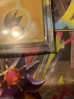 Lightning Energy – 1999 Pokemon 1st Edition – 100/102 – Vintage Becket 8.5 - Image 2