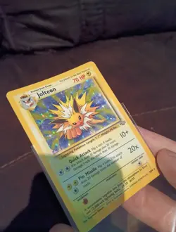 Jolteon 4/64 Holo Jungle Unlimited Pokemon - Image 1
