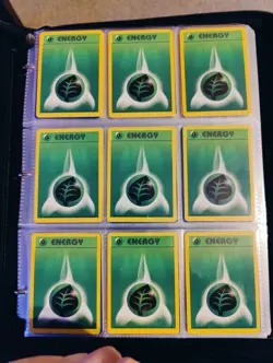Vintage/modern Pokemon Card Binder Lot 500+ Cards 30 Pages Total Base Set/Jungle - Image 2
