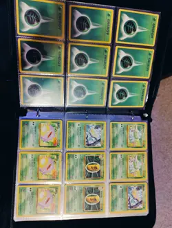Vintage/modern Pokemon Card Binder Lot 500+ Cards 30 Pages Total Base Set/Jungle - Image 3
