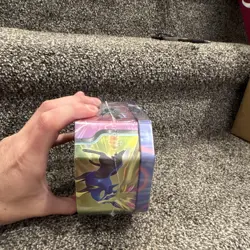2025 Pokemon TCG: Azure Legends Tin featuring Kyogre EX New Factory Sealed - Image 3