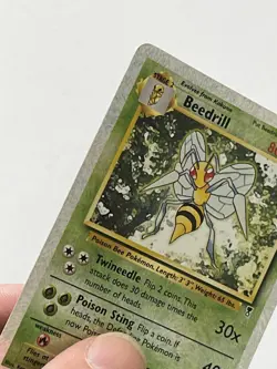 Pokemon TCG Beedrill 20/110 Legendary Collection Reverse Holo Rare 80 HP 2002 - Image 4