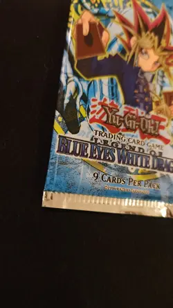 Yu-Gi-Oh! yugioh Legend of Blue-Eyes White Dragon LOB 1st Edition Booster Pack - Image 4