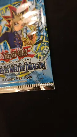 Yu-Gi-Oh! yugioh Legend of Blue-Eyes White Dragon LOB 1st Edition Booster Pack - Image 5