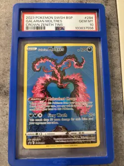 Galarian Moltres SWSH284 SWSH: Sword & Shield Promo Cards Holo - Image 1