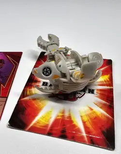 Bakugan Gundalian Invaders Haos Clawsaurus 740G B2 w/ Card - Image 3