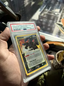 2021 POKEMON CELEBRATIONS CLASSIC COLLECTION #17 UMBREON-GOLD STAR PSA 9 - Image 3