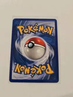 2021 Pokemon Pikachu 005/025 Celebrations Ultra Rare Full Art Holo - Image 2