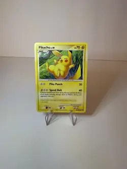 Pikachu 70/100 Stormfront Non Holo Pokemon TCG Card LP - Image 1