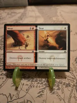 MTG Wear // Tear Dragon's Maze Regular Uncommon NM - Image 1
