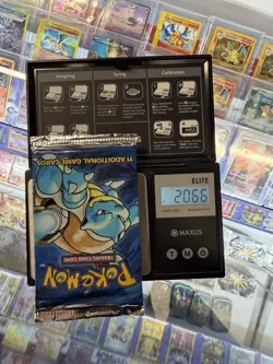 Pokemon TCG Base Set Unlimited Blastoise (sealed pack) - Image 3