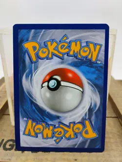 Charizard - 025/185 - : Vivid Voltage - Pokemon TCG Card HOLO - Near Mint NM - Image 4