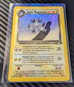 POKEMON TEAM ROCKET DARK MAGNETON 11/82 RARE HOLO WITH SWIRL - Image 1
