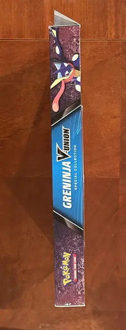 Pokemon TCG Greninja V-Union Special Collection Box - Image 3