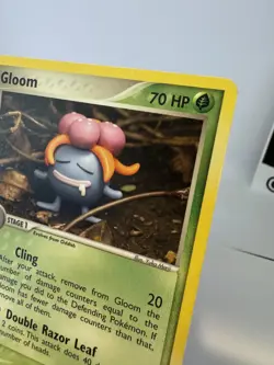 Gloom 35/101 - Hidden Legends - Regular - Yuka Morii Playdoh Pokemon - Image 5