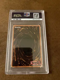 2020 Yu-Gi-Oh! 1st Edition EN002 Dark Magician Maximum Gold PSA 9 - Image 2