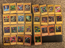 Yu-Gi-Oh! Starter Deck Yugi Unlimited Edition Lot — 29 Cards incl. Dark Magician - Image 1