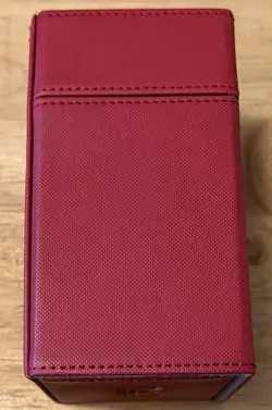 Ultimate Guard Flip’n’Tray 80+ Xenoskin Red Deck Box MTG Case Used - Image 2