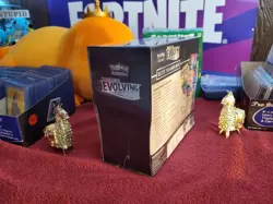 2021 Pokemon Evolving Skies Sealed ETB Elite Trainer Box Sword & Shield - Image 4
