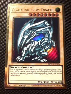 Yu-Gi-Oh! Blauaugiger w. Drache, MAGO-DE001, Gold Rare, 1. Auflage, Deutsch, GD - Image 1