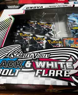 Unova Heavy Hitters Premium Collection + 2x Black Bolt & White Flare Sam’s Club - Image 2