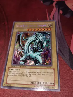 NM/LP Blue-Eyes White Dragon BPT-003 Tin LIMITED EDITION Yu-Gi-Oh Ungraded - Image 2
