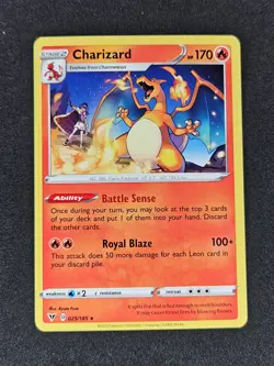 Charizard Non Holo Rare 025/185 Sword Shield Vivid Voltage Pokemon Card NM - Image 1