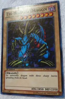 Yugioh 1x Tri-Horned Dragon LCYW-EN157 Super Rare 1st Edition Light Play - Image 4