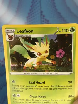 Leafeon SWSH191 Promo Cosmos Holo Sword & Shield Pokemon Card 2022 NM - Image 2
