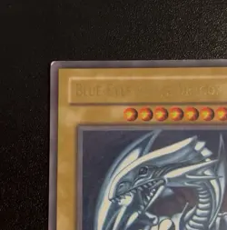 Blue-Eyes White Dragon SDK-001 Yu-Gi-Oh! Holo - Image 3