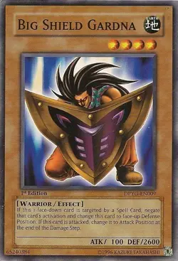 Big Shield Gardna - DPYG-EN009 - Common - Unlimited Edition - Damaged - Image 1