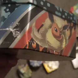 Pokemon TCG Eevee Evolutions Tin Vaporeon V Sealed Promo + 4 Booster Packs - Image 5