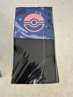 Pokemon TCG:Mega Evolution Chaos Rising Pokemon Center ETB *In hand* - Image 4