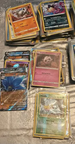 600 Pokemon Trading Card Bundle Job Lot Bundle With Tin - Image 2