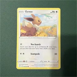 Eevee 125/203 SWSH07: Evolving Skies Regular Common English 70 HP 2021 - Image 1
