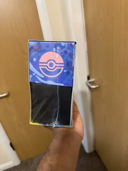 Chaos Rising Pokemon Center ETB IN HAND fast dispatch - Image 2