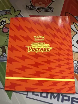 Pokemon Vivid Voltage Players Guide Elite Trainer Box Pokemon TCG - Image 2