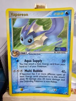 Pokemon TCG -Vaporeon #19 Pokemon Unseen Forces - Holo Ultra Rare -NM- - Image 1