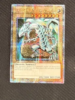 Blue-Eyes White Dragon Quarter Century Secret Rare Card LC01-EN004 - Image 1